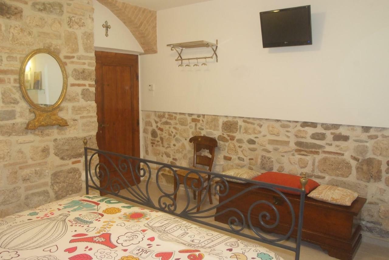 Piccola Corte Ascoli Piceno Exterior photo